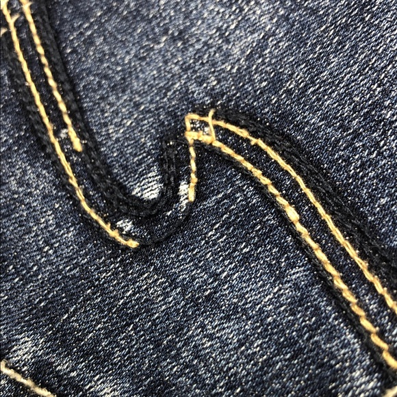 LIKE NEW SILVER SUKI SKINNY JEANS 29x31 ⭐️ - Picture 14 of 14